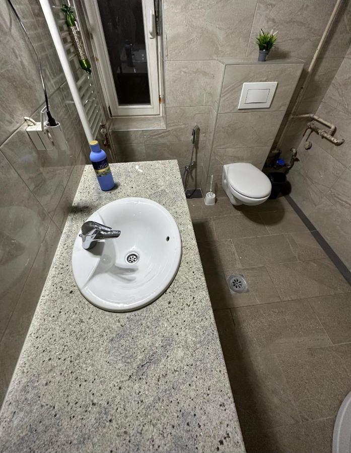 Hostel Golden Horn ซาราเยโว ภายนอก รูปภาพ